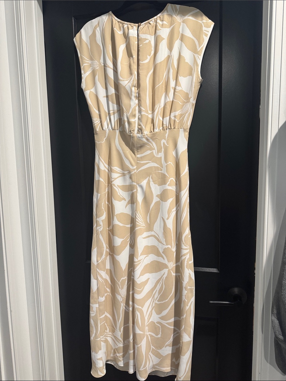 Ann Taylor Floral Midi Dress - Picture 3 of 4